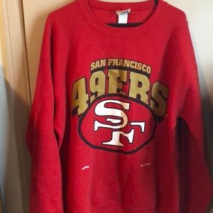 Good condition vintage crew neck sweater